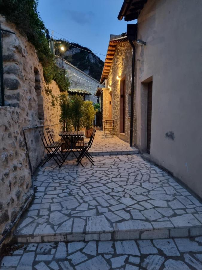 ホテル Alloggio Rurale フェレンティッロ エクステリア 写真