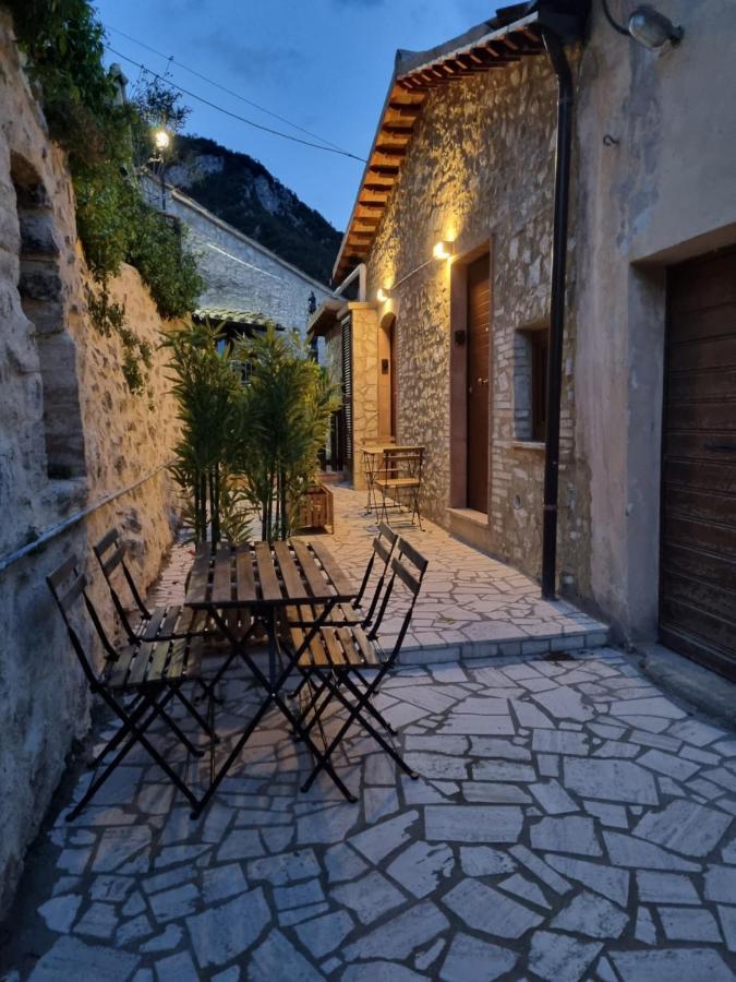 ホテル Alloggio Rurale フェレンティッロ エクステリア 写真